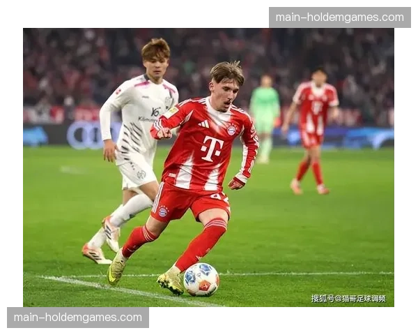 拜仁逆转美因茨战术复盘：半场调整的关键变化